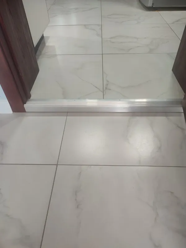 Порог угловой ПУ 02.1800.045 Дуб дымчатый