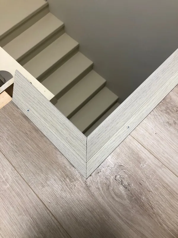 Порог угловой ПУ 04.1800.083 Бук