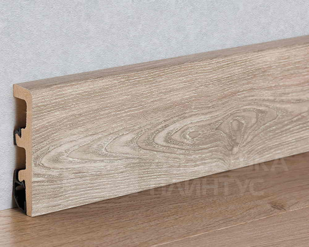 Плинтус напольный Arbiton Integra 07 Дуб Алабама