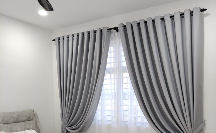 Карниз двухрядный кованый УЮТ D25мм 4,0м Черный