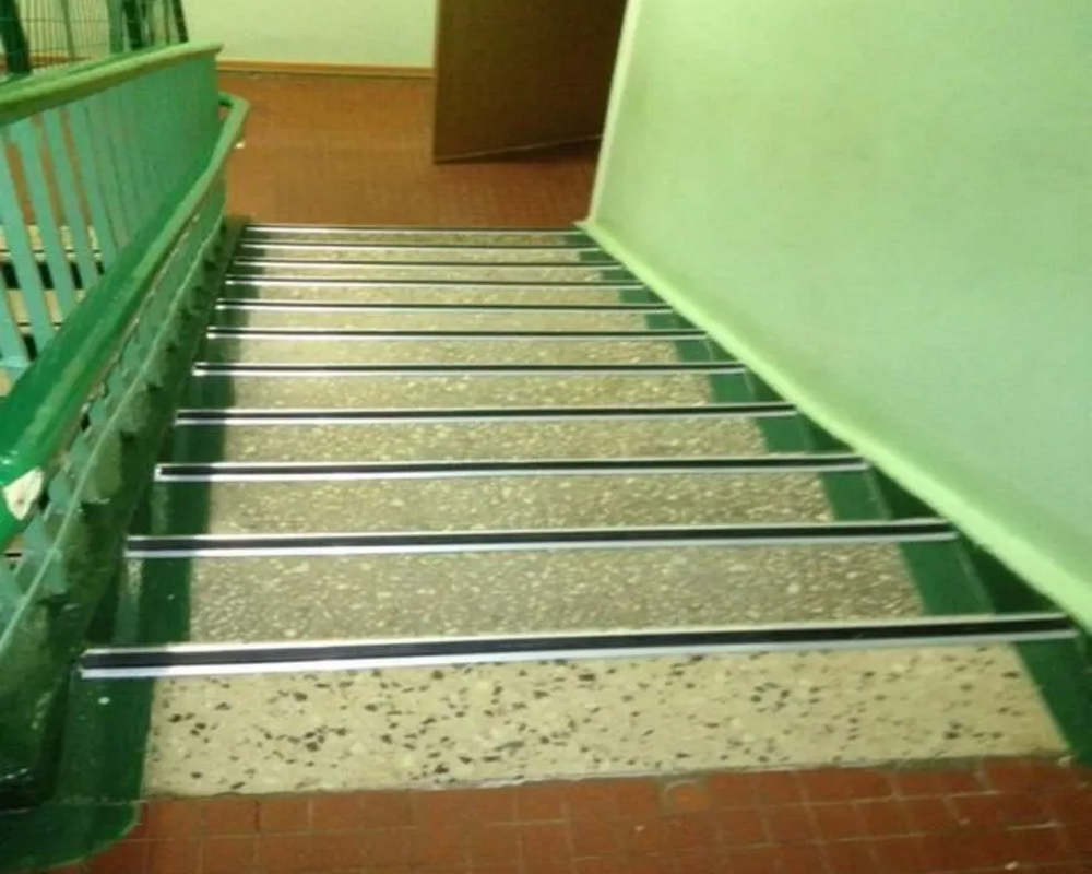 Порог одноуровневый ПС 08.900.04 Бронза