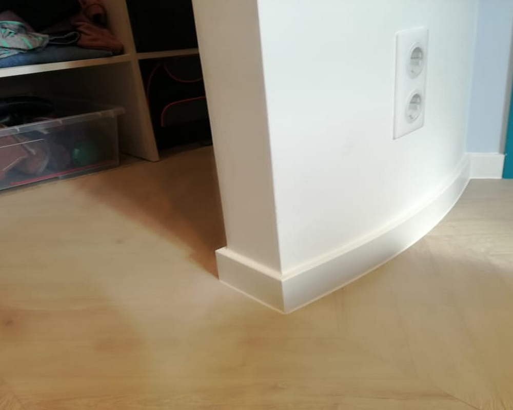 Плинтус ХДФ Dollken Cubu Flex Life 80мм х 2,5 м 1013 Белый